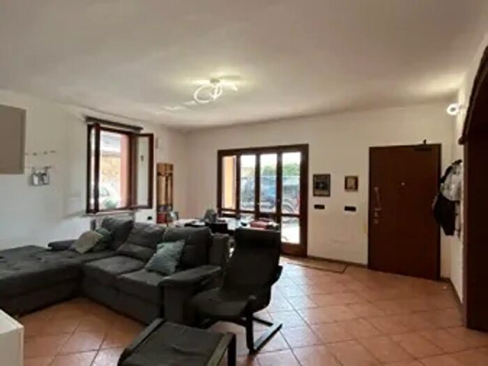 Appartamento quadrilocale in vendita in Via Bosco M, Cremona