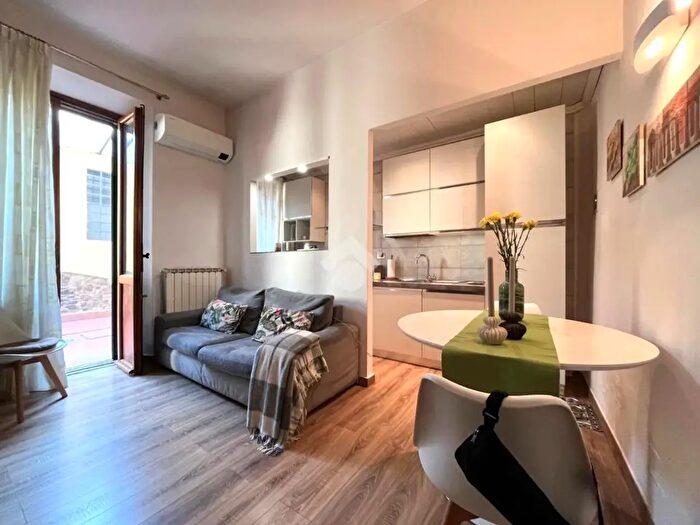 Appartamento bilocale in affitto in Via Luisa Sanfelice, Firenze