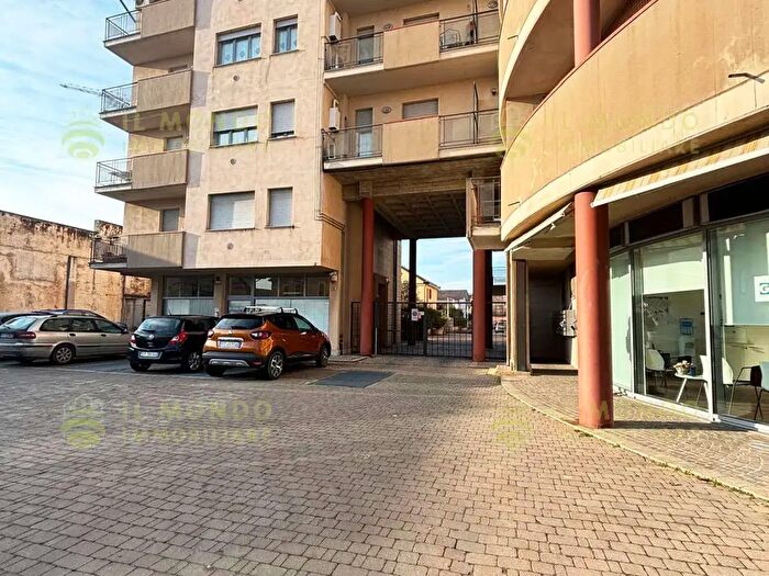 Appartamento trilocale in vendita in Corso Novara, Vigevano