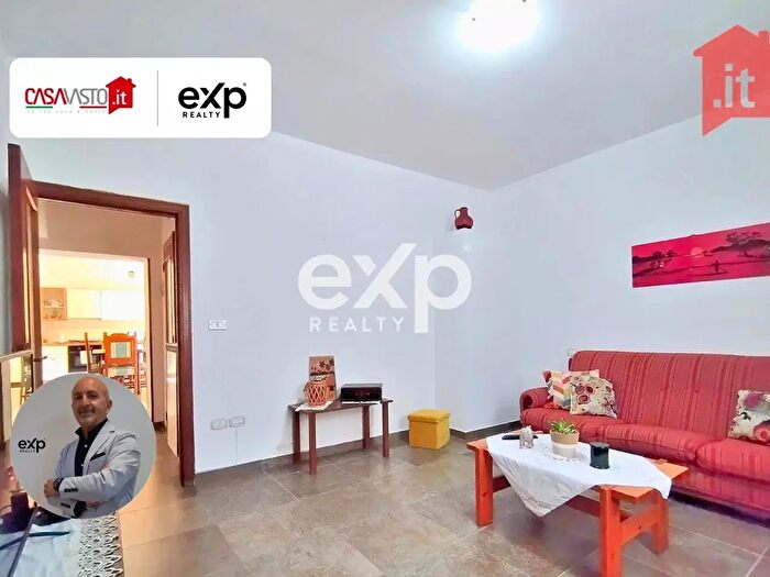 Casa trilocale in vendita in Casalbordino