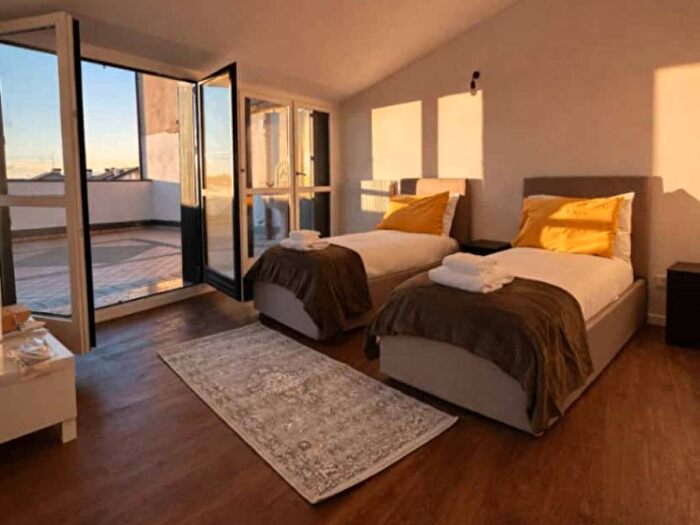 Appartamento trilocale in affitto in Via Boito Arrigo, Lazzaretto, Seregno