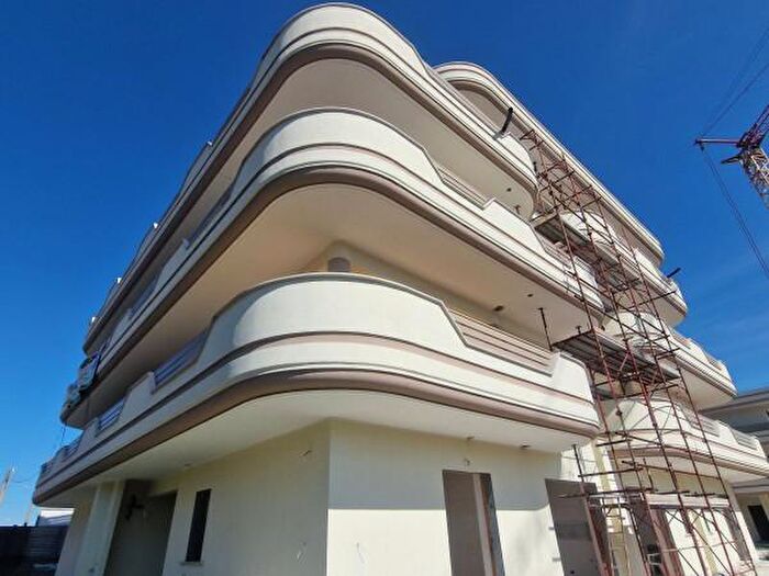 Appartamento trilocale in vendita in Via di Casal Morena, Roma