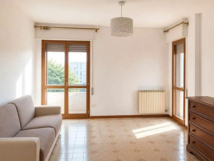 Appartamento quadrilocale in affitto in Viareggio