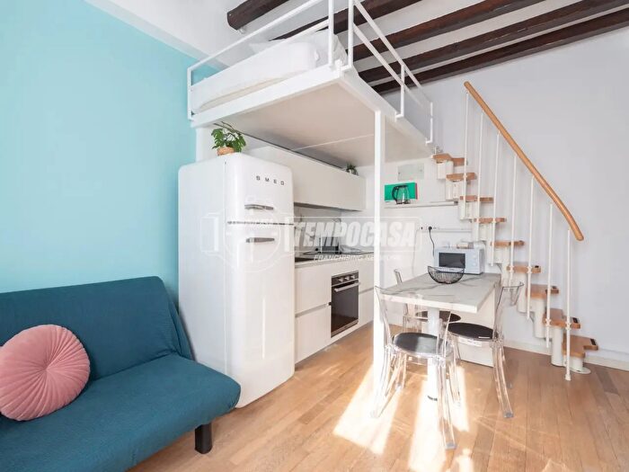 Appartamento monolocale in affitto in Via Paolo Frisi, Milano
