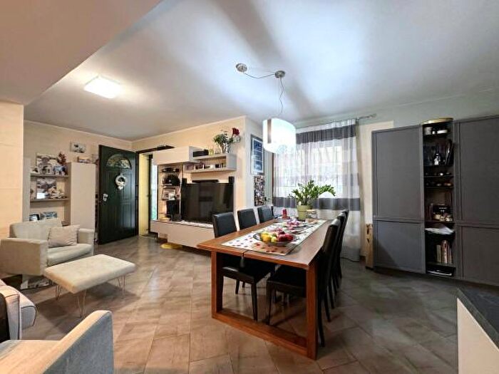 Appartamento con 5 locali in vendita in Via Roma, Porto Viro