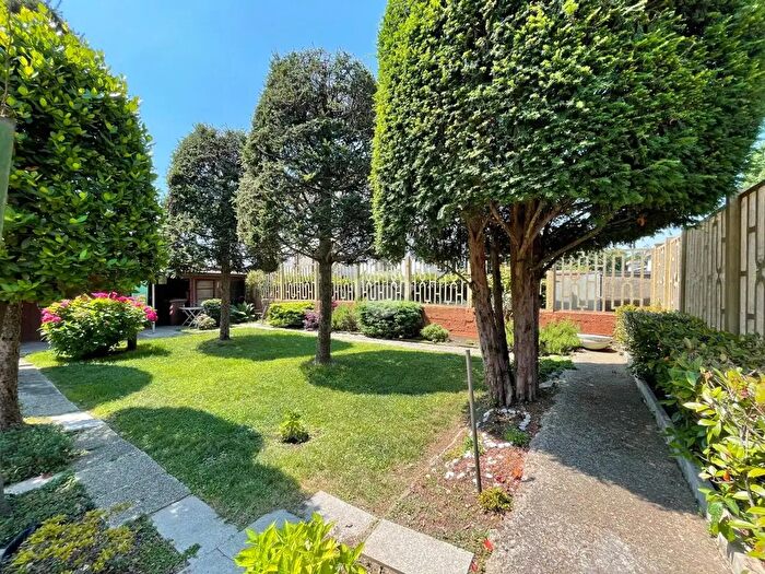 Appartamento quadrilocale in vendita in Via SSiro, Cornaredo