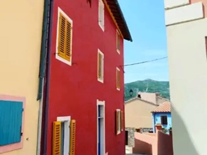 Appartamento quadrilocale in vendita in Via Carlo Alberto, Capraia Isola