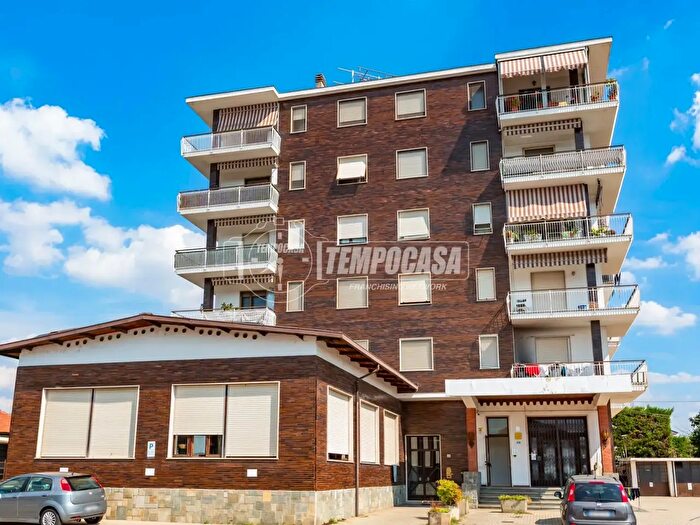 Appartamento trilocale in vendita in Via Torino, Santena