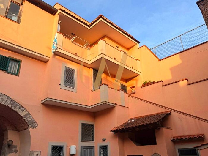 Appartamento quadrilocale in affitto in Via XXV Aprile, Casagiove