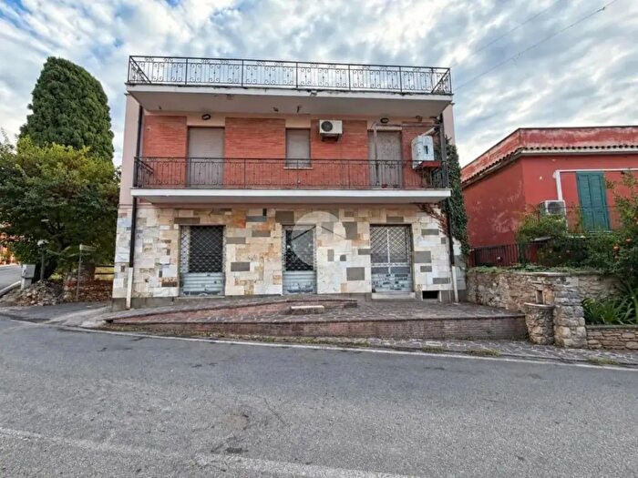 Appartamento monolocale in vendita in Viale Roma, Fara In Sabina