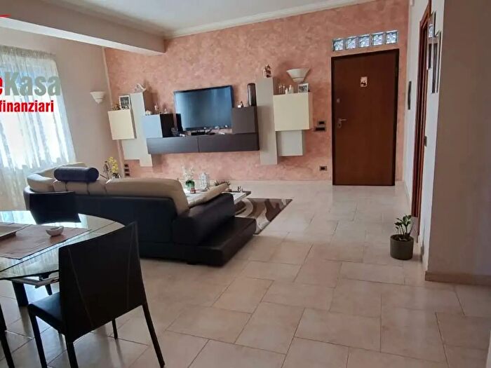 Appartamento quadrilocale in vendita in Via Polvica, San Felice A Cancello