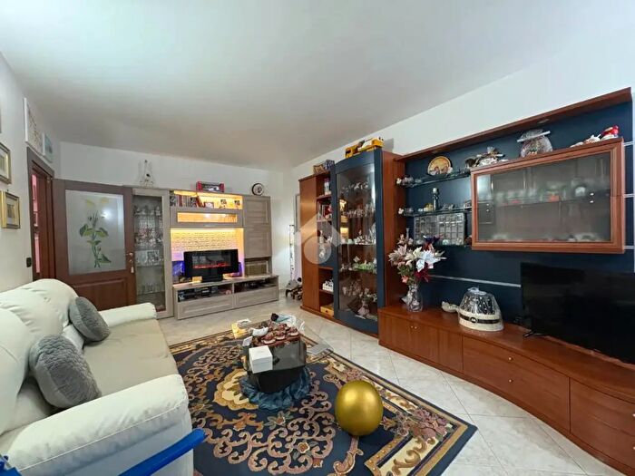 Appartamento trilocale in vendita in Via Papa Giovanni XXIII, Polignano A Mare