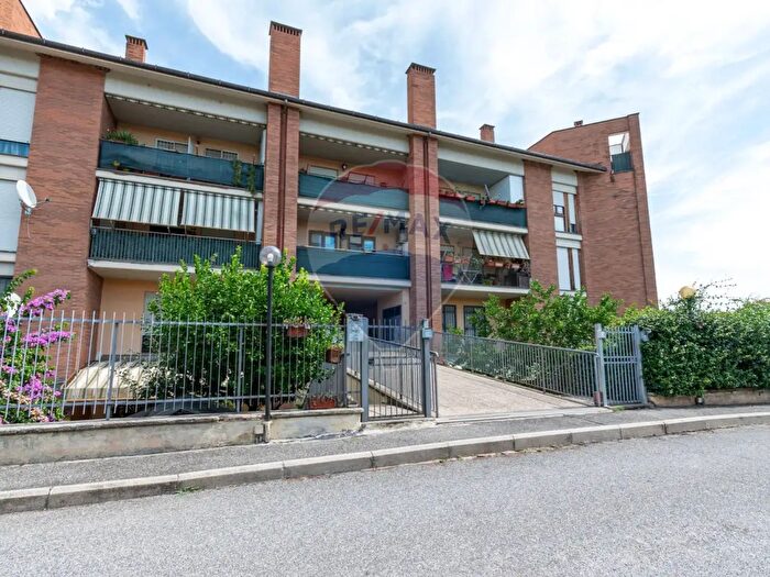 Appartamento con 5 locali in vendita in Via Milano, Fiano Romano