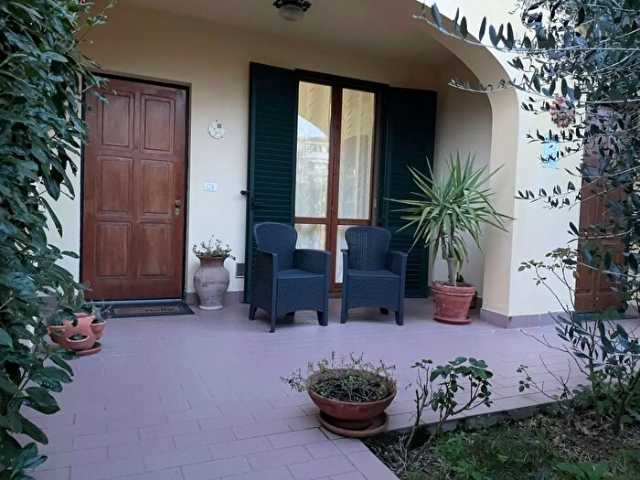 Casa con 5 locali in vendita in Marciano della Chiana, Marciano Della Chiana