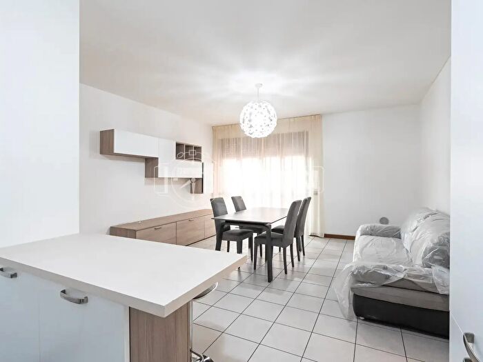 Appartamento trilocale in vendita in Arosio