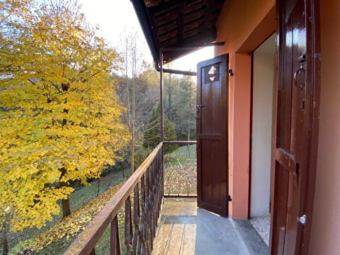 Casa quadrilocale in vendita in Via Rittano, Rodello