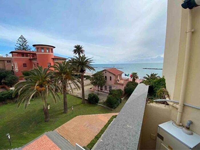 Appartamento bilocale in affitto in Via Aurelia, Centro, Santa Marinella