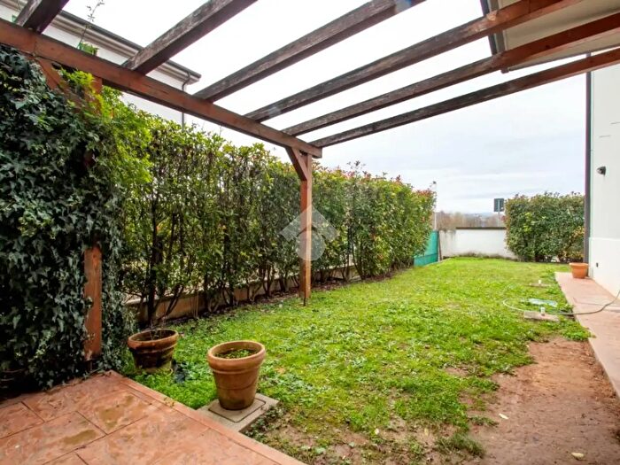 Appartamento quadrilocale in vendita in Via dei Fanti, Caldogno