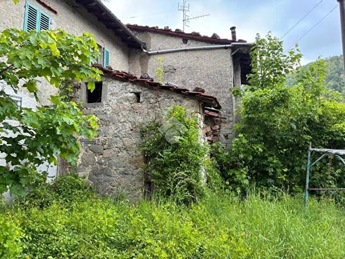Casa con 7 locali in vendita in Via del Popolo, Abetone Cutigliano