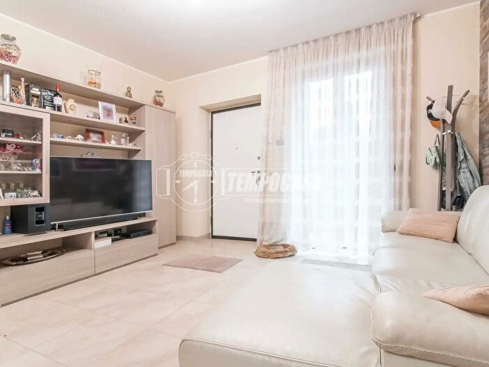 Casa quadrilocale in vendita in Turate