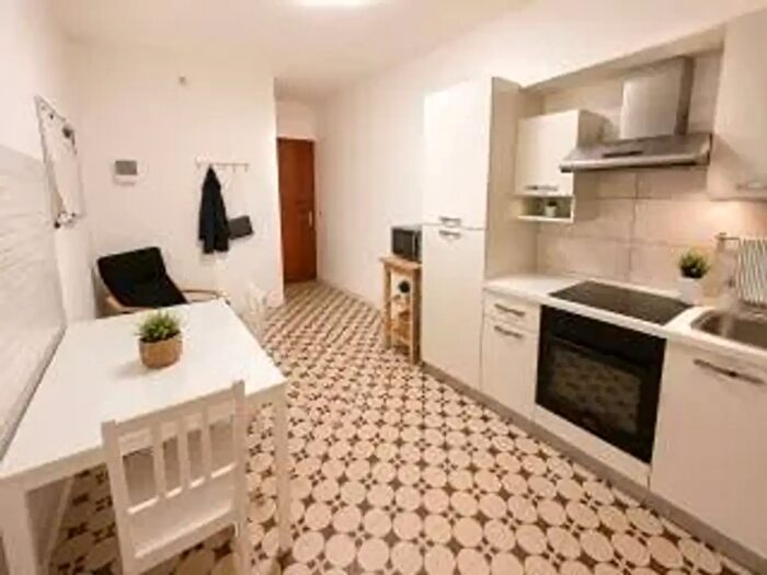 Appartamento bilocale in vendita in Via Tonzing, Padova