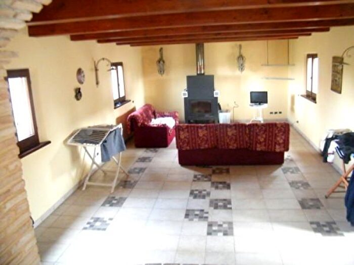 Casa con 6 locali in vendita in Via Aroli, Monsano