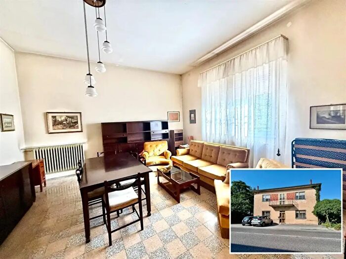 Casa con 8 locali in vendita in Via Reale, Alfonsine