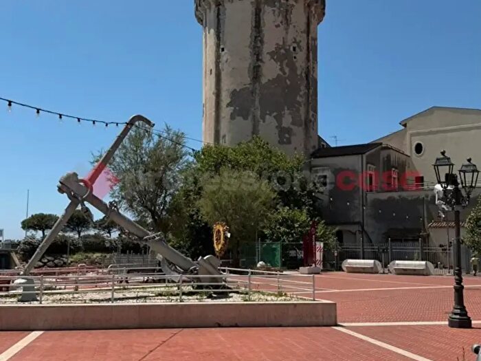 Appartamento trilocale in vendita in Via Abate Tosti, Formia