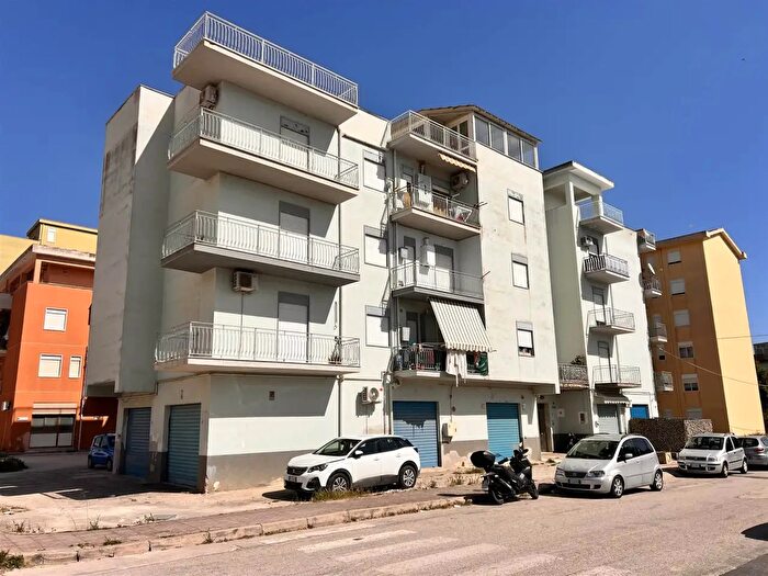 Appartamento con 5 locali in vendita in Via Modena, Sciacca