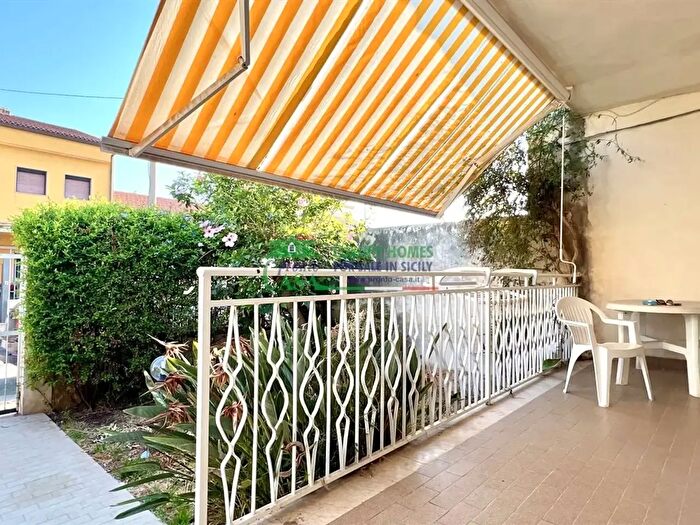 Casa quadrilocale in vendita in Via Caserta, Santa Croce Camerina
