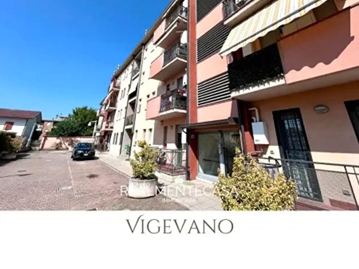 Appartamento bilocale in vendita in Corso Novara, Vigevano