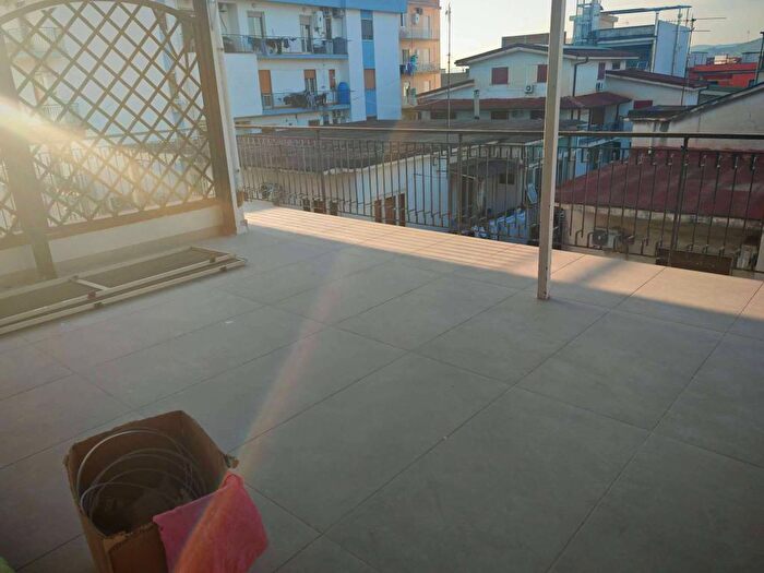 Appartamento quadrilocale in affitto in via dante alighieri, Mariglianella