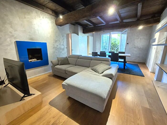 Appartamento quadrilocale in vendita in Via dè Gessaroli, Bologna