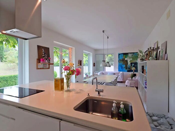 Casa con 14 locali in vendita in Quattro Castella