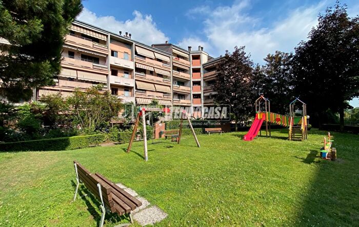 Appartamento trilocale in vendita in Via Cristoforo Colombo, Cornaredo