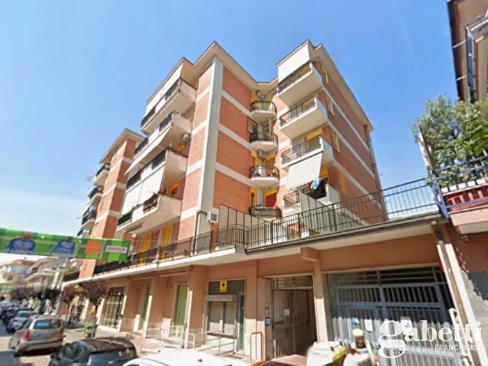 Appartamento quadrilocale in vendita in Via Ercole Cantone, Pomigliano DArco