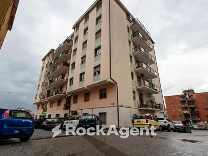 Appartamento con 5 locali in vendita in Via Vittorio Butera, Catanzaro