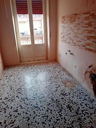 Appartamento bilocale in vendita in Via Liguria, Taranto