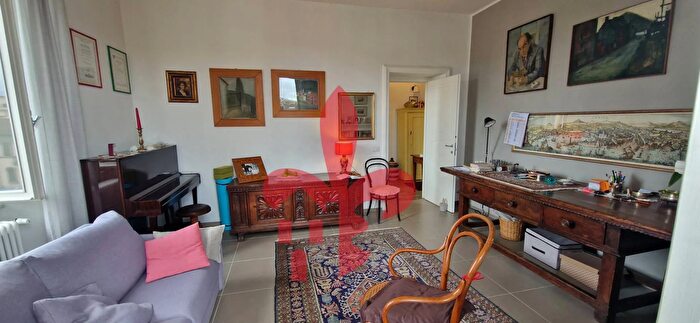 Appartamento con 5 locali in vendita in Via della Torretta, Firenze