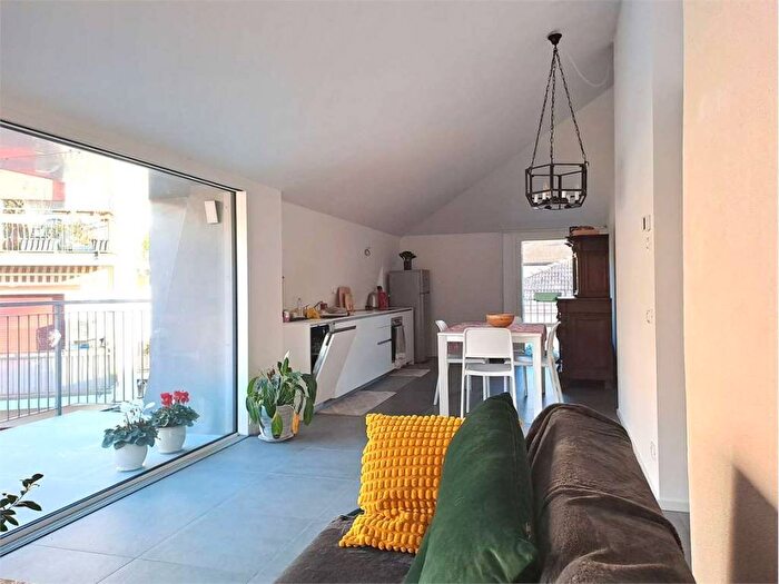 Appartamento bilocale in affitto in Via Grazioli, San Camillo Lungofersina, Trento