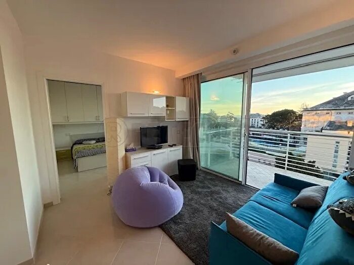 Appartamento quadrilocale in vendita in Via SantAgostino, Loano