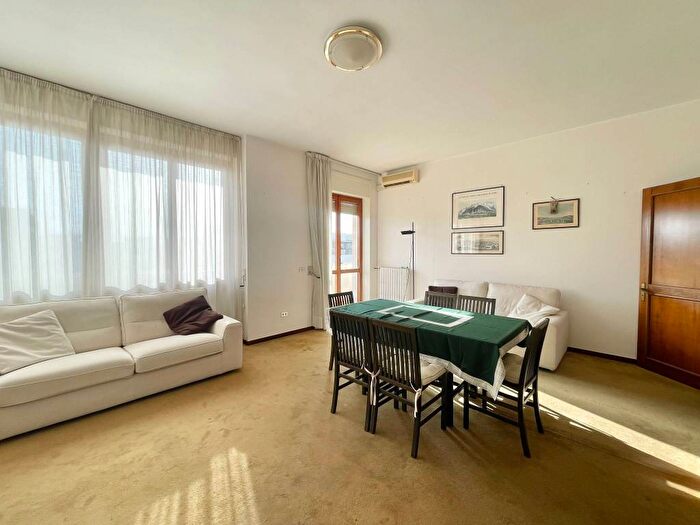 Appartamento quadrilocale in affitto in Via Bartolomeo Ravenna, Pranzo Stadio Partigiani Fondone Via Merine, Lecce