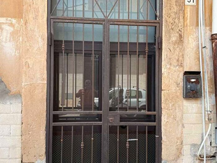 Appartamento trilocale in affitto in Via Ragusa, Borgata Santa Lucia, Siracusa