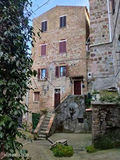 Appartamento trilocale in vendita in Vicolo del Tiranno a, Pitigliano