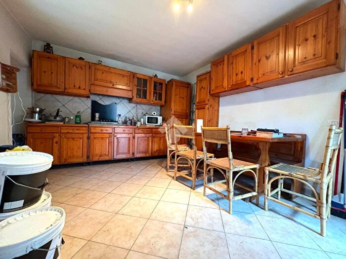 Appartamento monolocale in vendita in Via Tromberte, Fusine