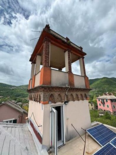 Appartamento quadrilocale in vendita in Via San Felice, Genova