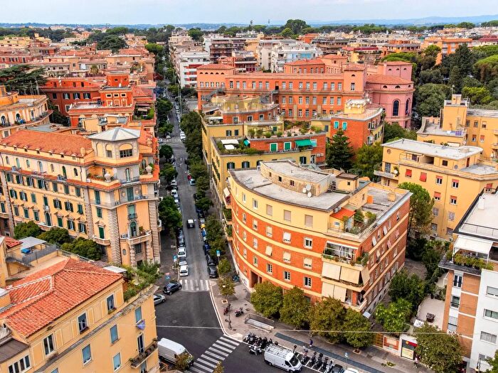 Appartamento con 5 locali in affitto in Piazza Ledro, Roma