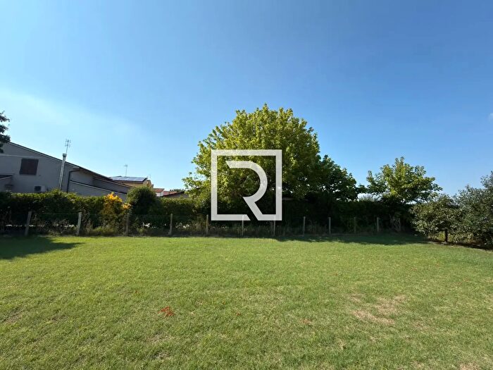 Appartamento trilocale in vendita in Via Borse, Alfonsine