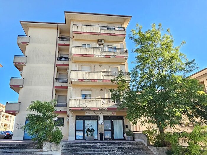 Appartamento con 5 locali in vendita in Via Cava Gucciardo Passo Cane, Modica