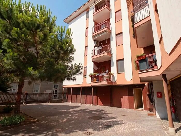 Appartamento trilocale in vendita in Via G B Bazzoni, Trezzo SullAdda